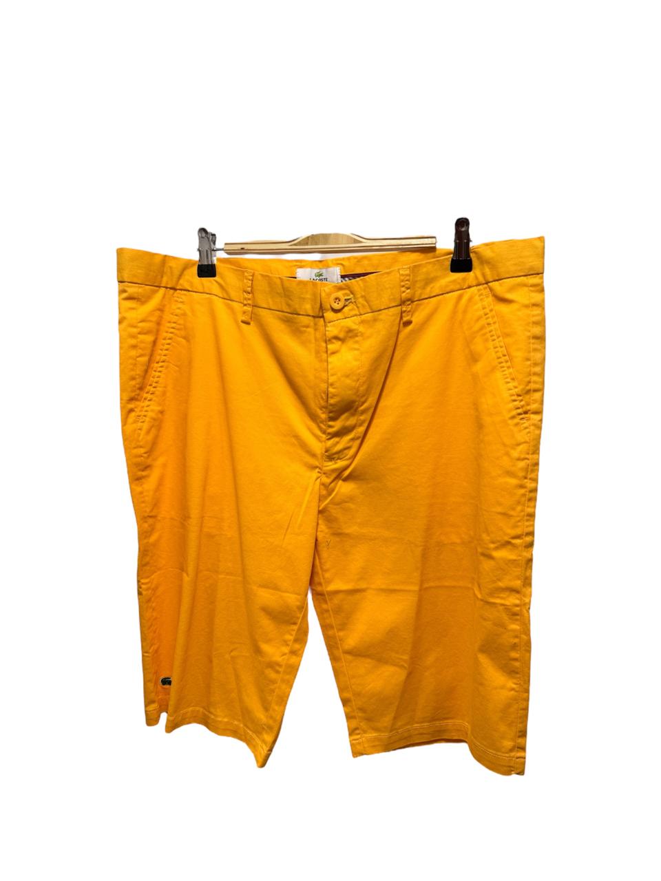 Bermuda Lacoste Amarillo Vibrante